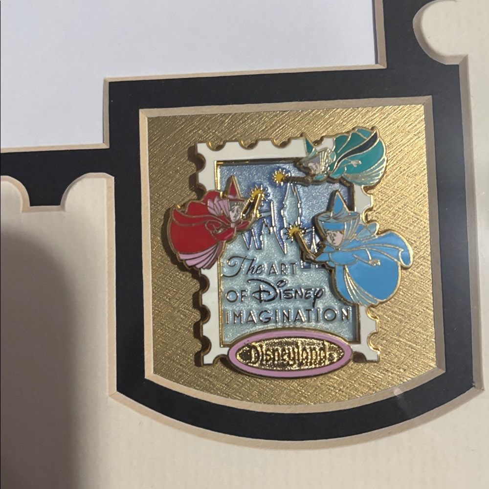 Disney Framed Collectible āStamps , Pin and Black Frame - Picture 8 of 9